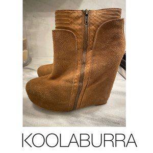 2005 Suede and Sheepskin Koolaburra Platform Bootie 8